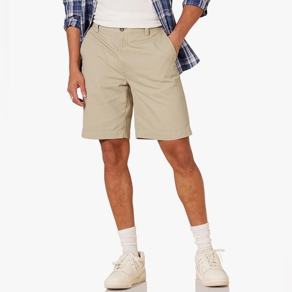 Amazon basic shorts size 32 - Picture 1 of 7